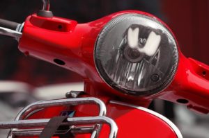 Read more about the article अपनी bike की headlight को कैसे increase करें
