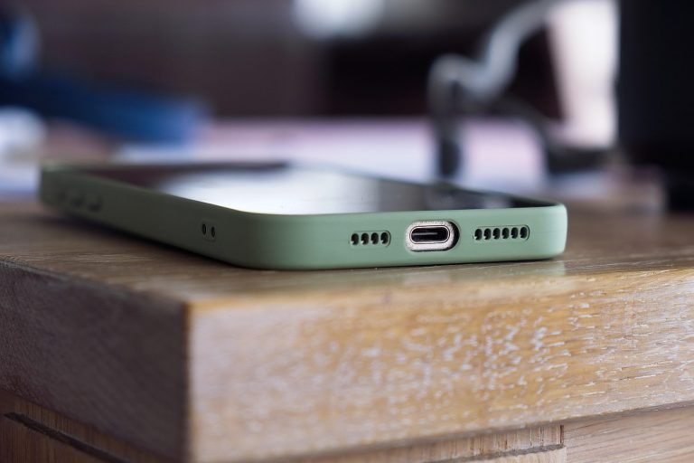 8 Mistakes to Avoid When Launching a Mobile Campaign Launching a Mobile Campaign
