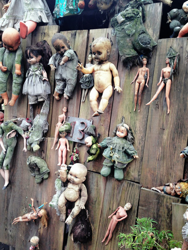 dolls island  haunted story