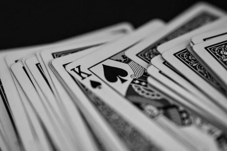 An In-Depth Look at Online Blackjack: Features and Gameplay Online Blackjack