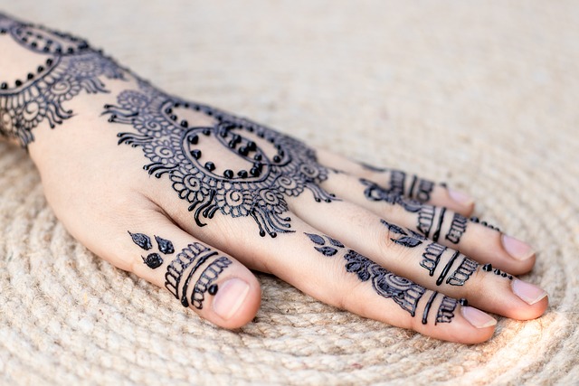 mehandi artist