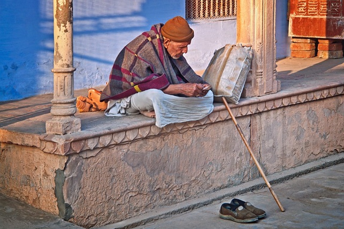 सन्यासी बनने के लिए क्या करना पड़ता है