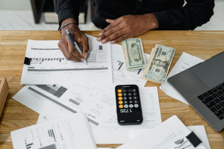 How the Right Account Software Will Save you Time and Money Account Software