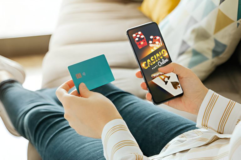 Playing in online poker rooms with real money – here’s how Playing in online poker rooms