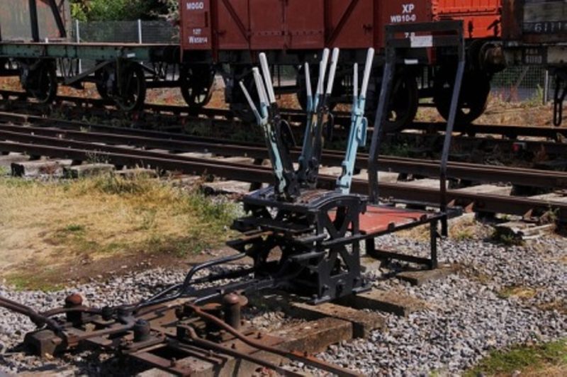 Read more about the article train me kitna gear hota hai ? ट्रेन की गति कैसे नियंत्रित होती है