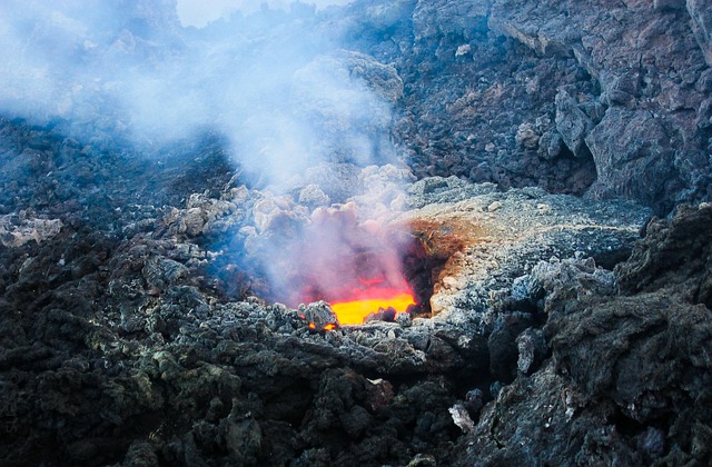‌‌‌विश्व के सबसे सक्रिय ज्वालामुखी Turrialba Volcano